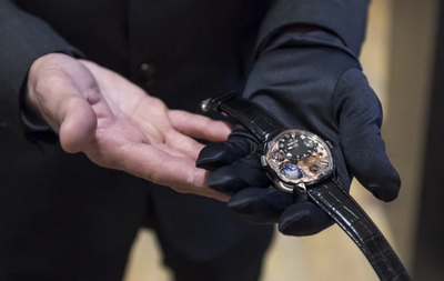 中國引擎驅(qū)動全球硬奢復(fù)蘇，高端鐘表市場走出疫情陰霾